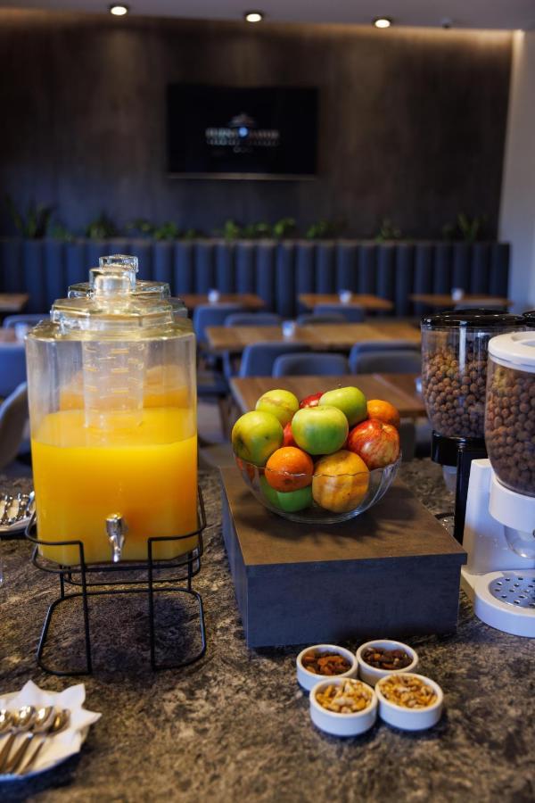 Fuente Mayor Hotel Terminal Mendoza Ngoại thất bức ảnh